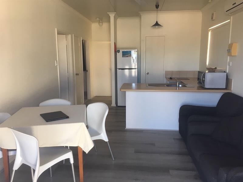 Oceanside Village Denham Bagian luar foto