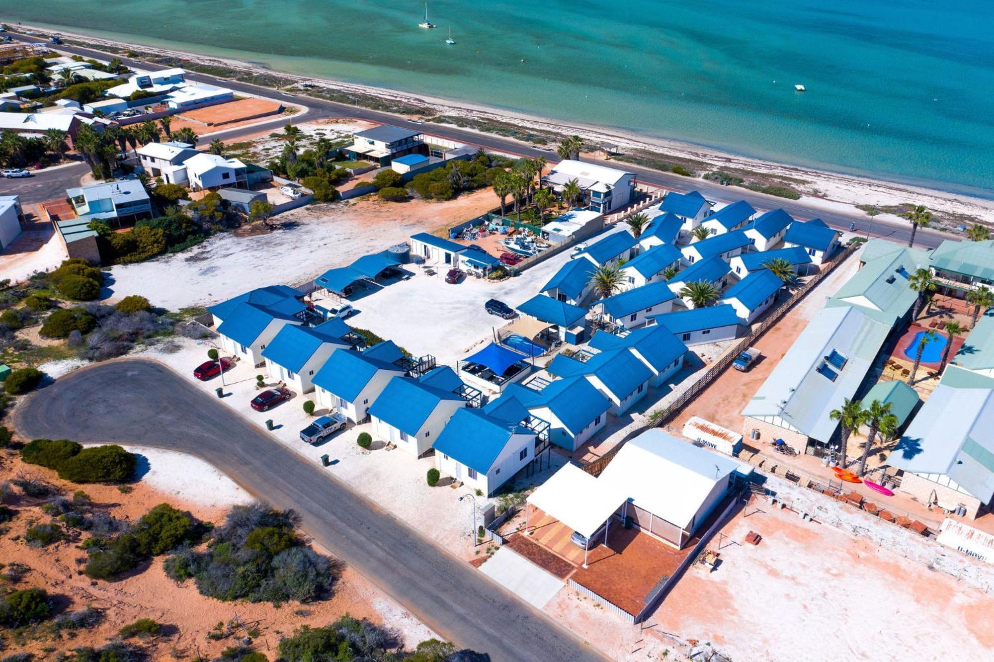 Oceanside Village Denham Bagian luar foto