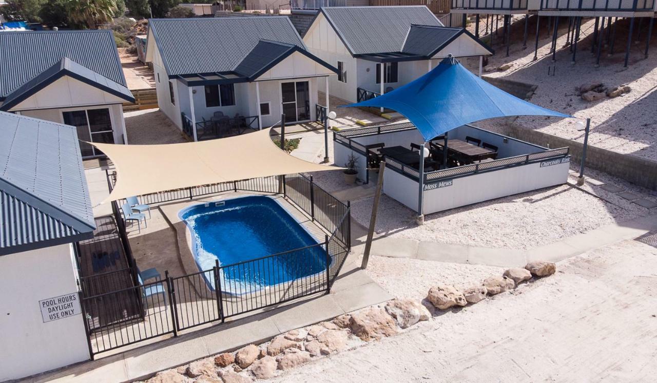 Oceanside Village Denham Bagian luar foto